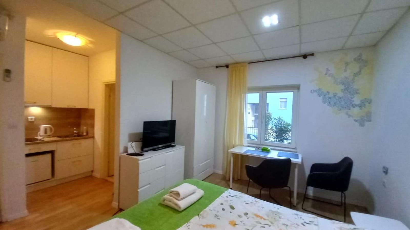 Apartment Zsa Zsa Zenta 1 Spalato Esterno foto